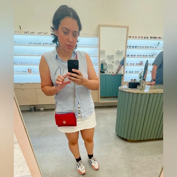 Uniqlo linen sleeveless top - Picture 9 of 9